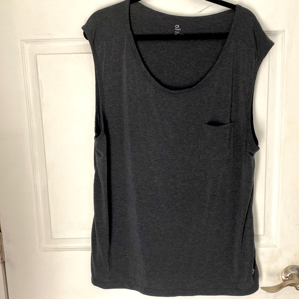 Gap Fit Tank top size XL
